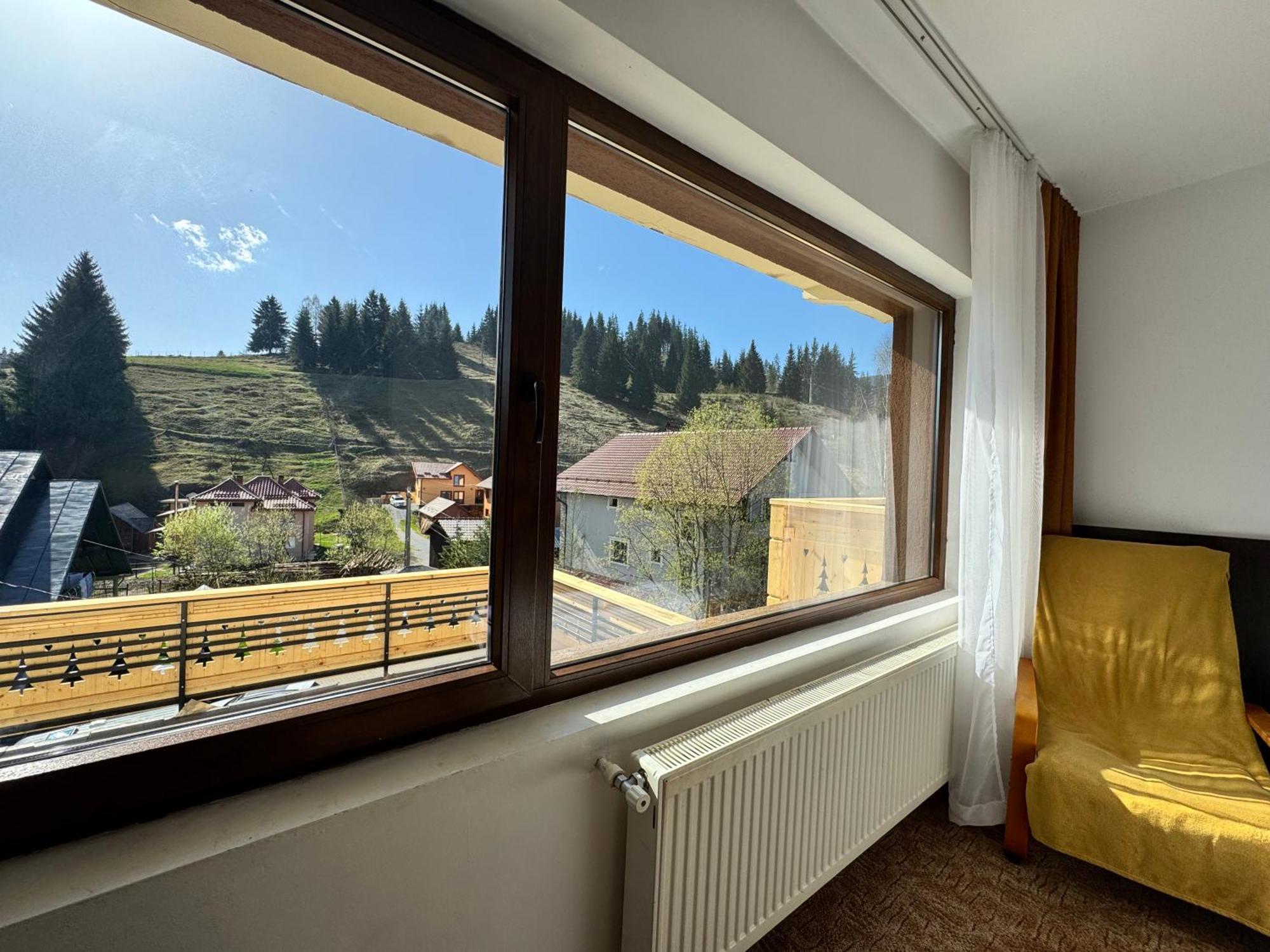 Chalet Minut Vatra Dornei Exterior photo